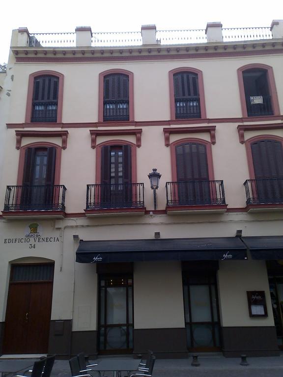 Apartamento Venecia Arenal Sevilha Exterior foto